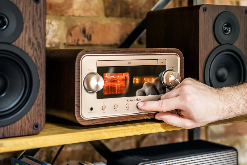 Sistem Hi-Fi Amplificare cu Lampi Kruger&Matz