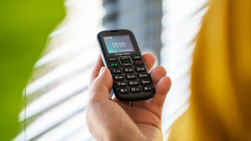 Telefon GSM Seniori Buton SOS 4G Kruger&Matz