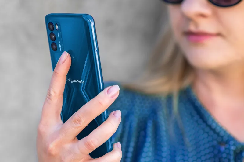Smartphone Live 9 Negru Kruger&Matz